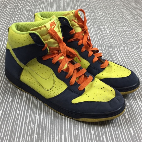 nike dunk high voltage yellow